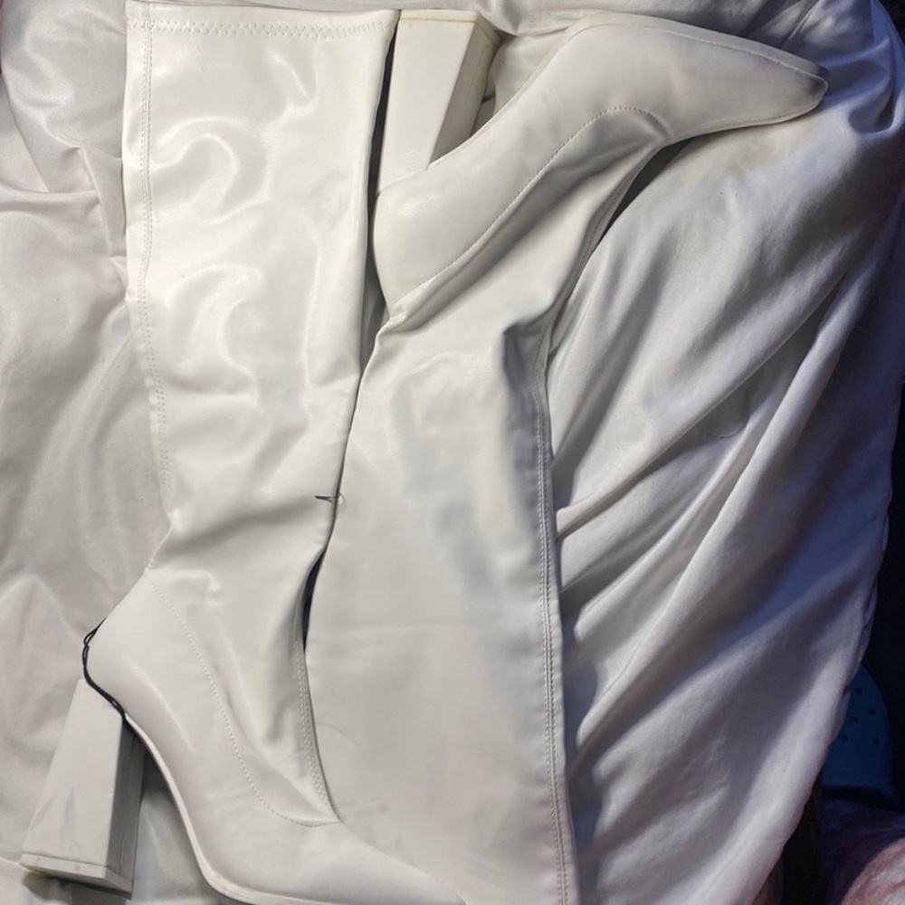 FOREVER 21 faux leather boots bundle